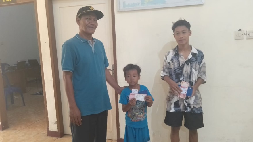 Album : PEMBERIAN SANTUNAN ANAK YATIM DARI PEMERINTAH PUSA